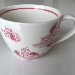 Starbucks collector’s raspberries, Floral Pink and cream  13oz tea/ coffee cup.